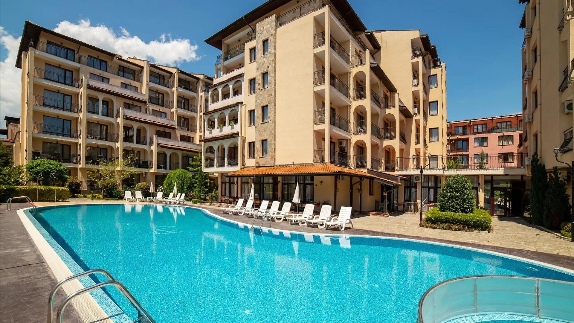 Apartment Tourist Complex Rose Village Sunny Beach
