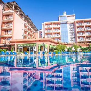 Szálloda Izola Paradise, Napospart